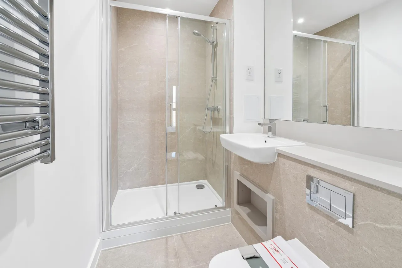 Hendon Waterside, London, NW9, photo 4