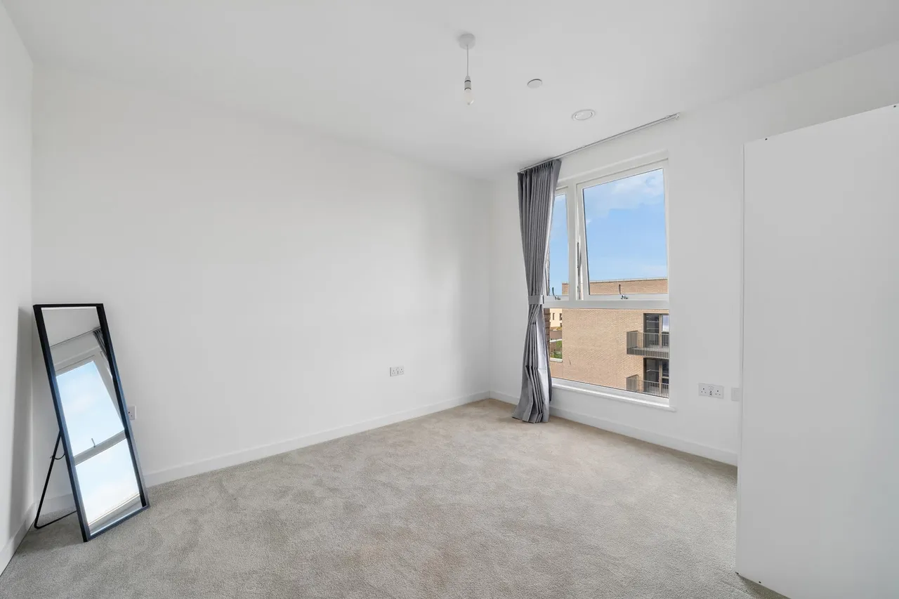 Hendon Waterside, London, NW9, photo 5