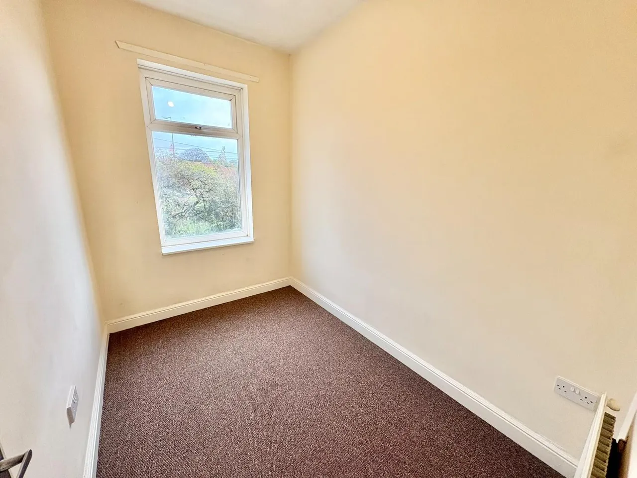 West Chilton Terrace, Chilton, DL17, photo 10