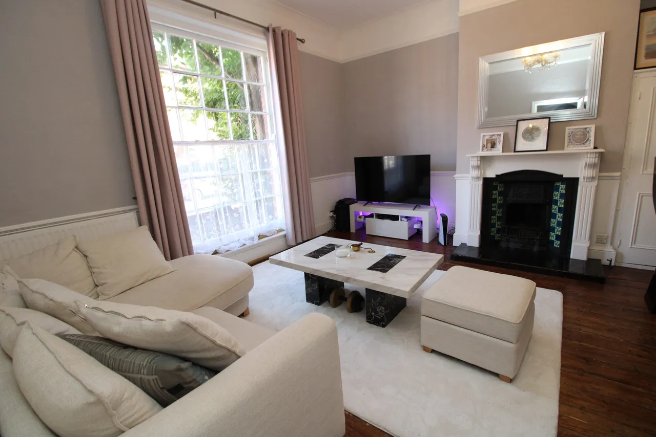 Flat 10, Crescent Court, Bedford, 14 The Crescent, MK40 2RU, photo 6