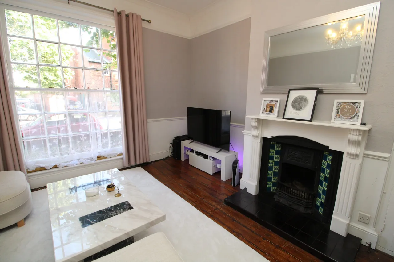 Flat 10, Crescent Court, Bedford, 14 The Crescent, MK40 2RU, photo 2