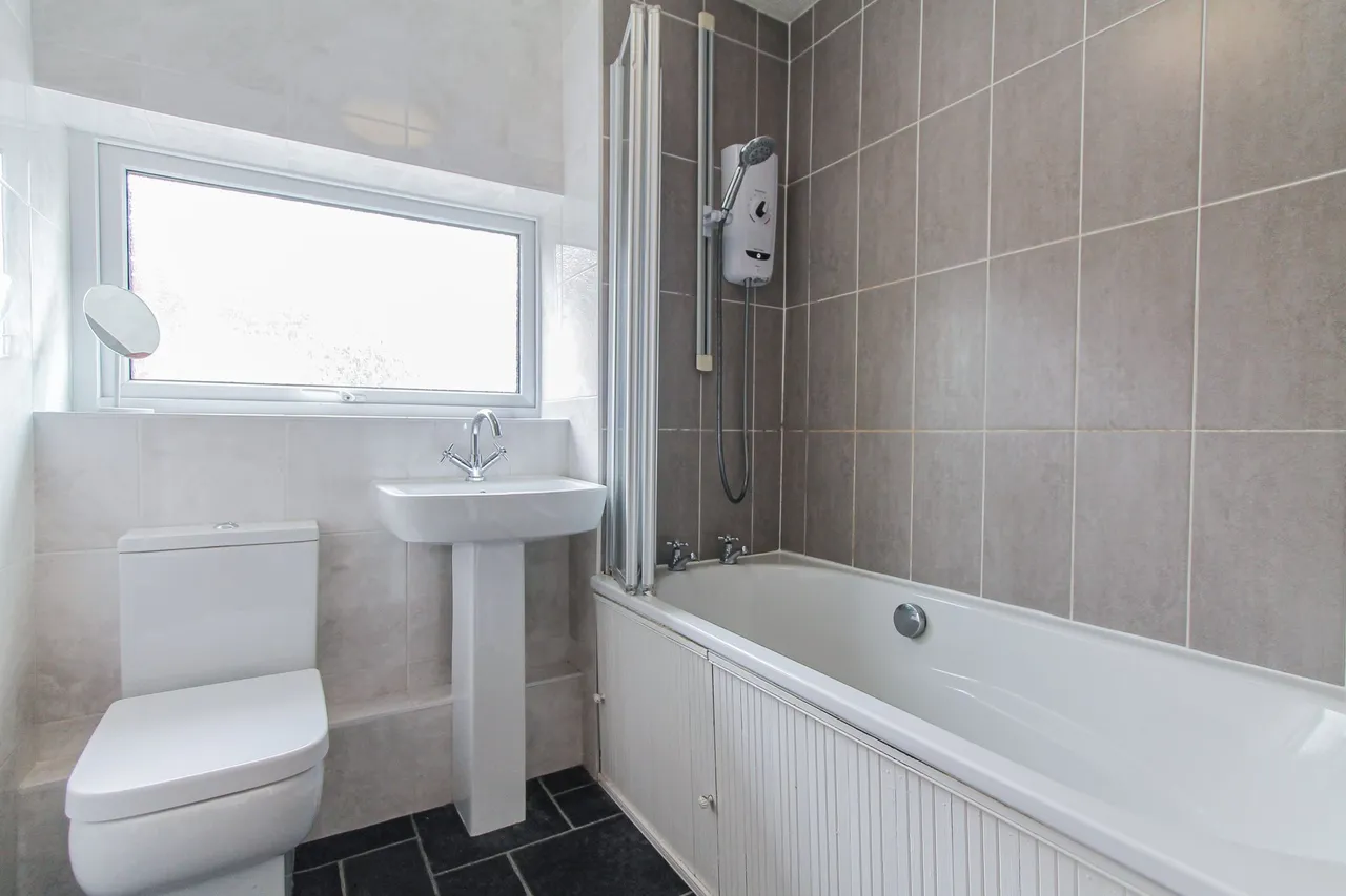 Adams Drive, Fleet, GU51 3DZ, photo 24