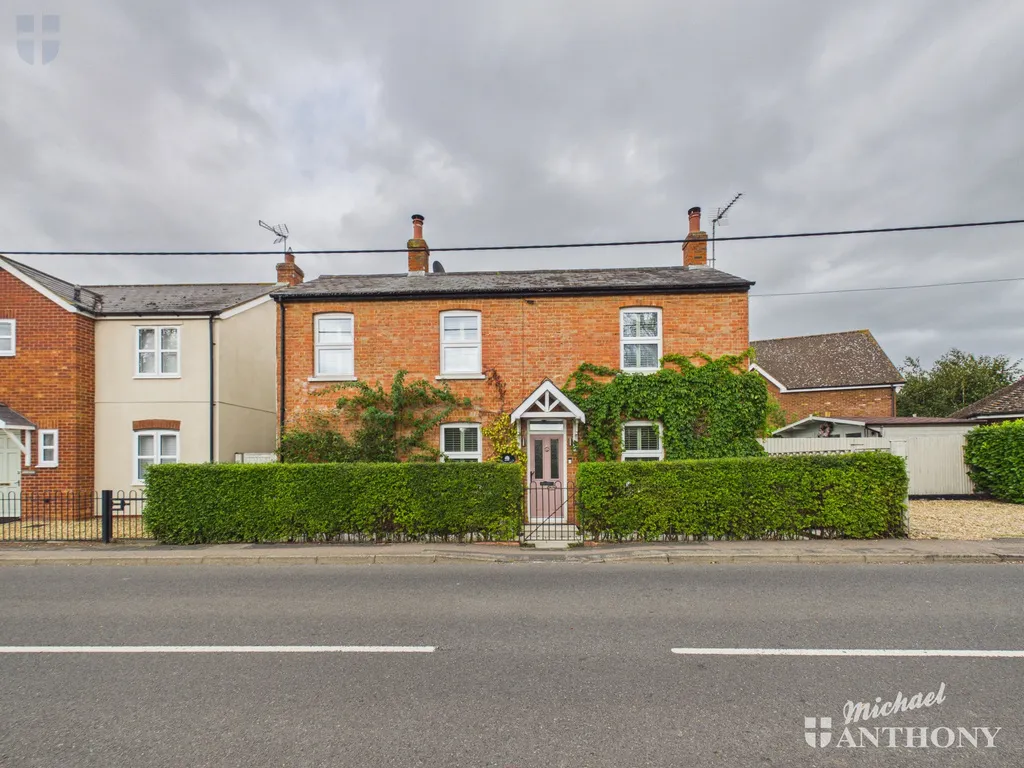 3 bed house for sale, Grendon Underwood, Aylesbury, HP18