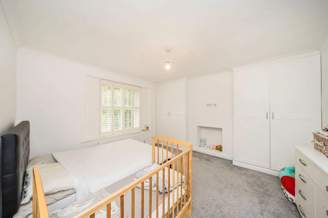 Whitton Road, TW3, photo 4