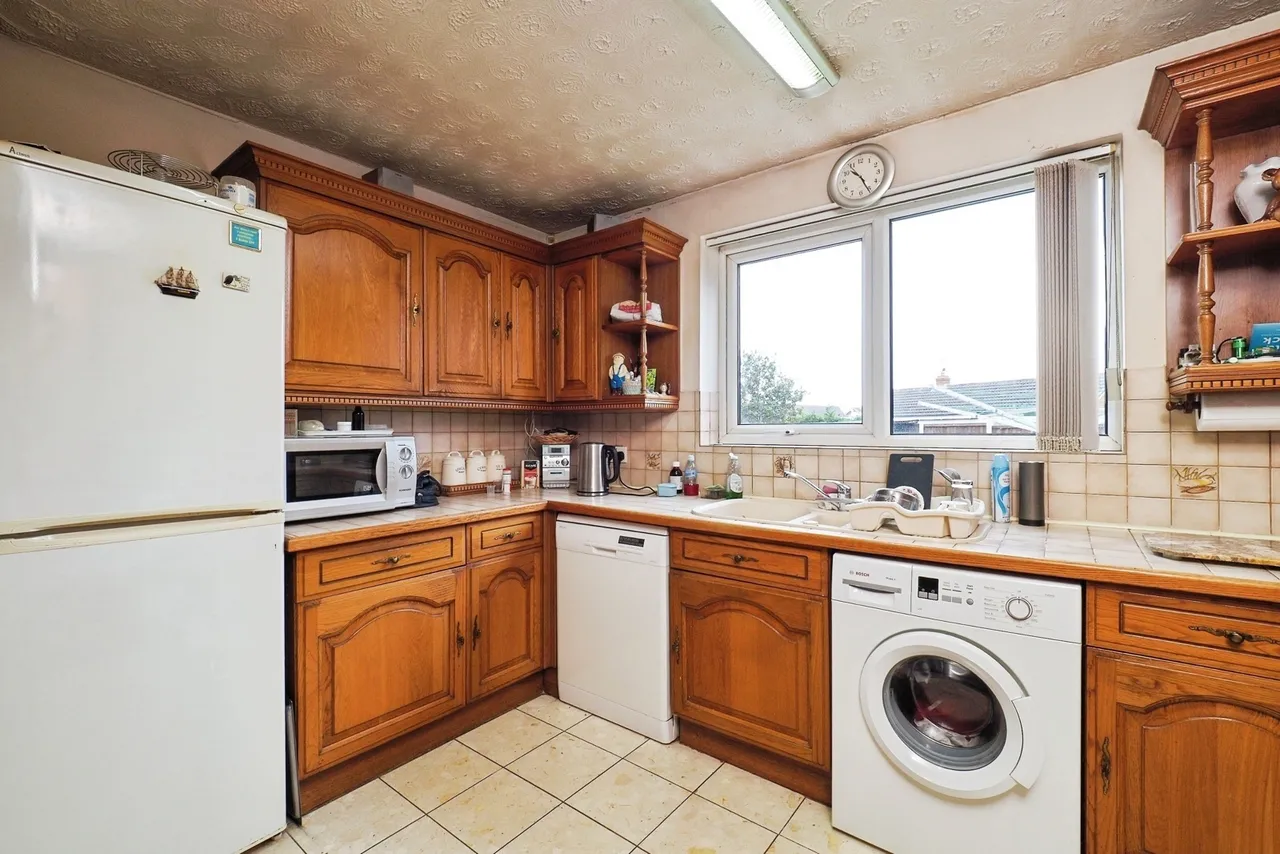 Pimlico Avenue, Bramcote, Nottingham, Nottinghamshire, NG9, photo 5