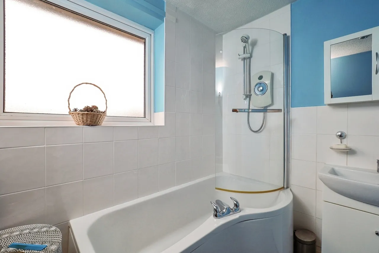 Pimlico Avenue, Bramcote, Nottingham, Nottinghamshire, NG9, photo 3