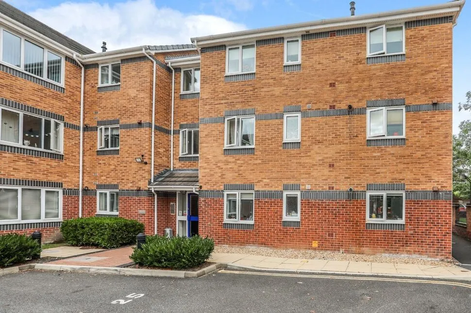 1 bed flat for sale, Meadowbrook Way, Cheadle Hulme, SK8