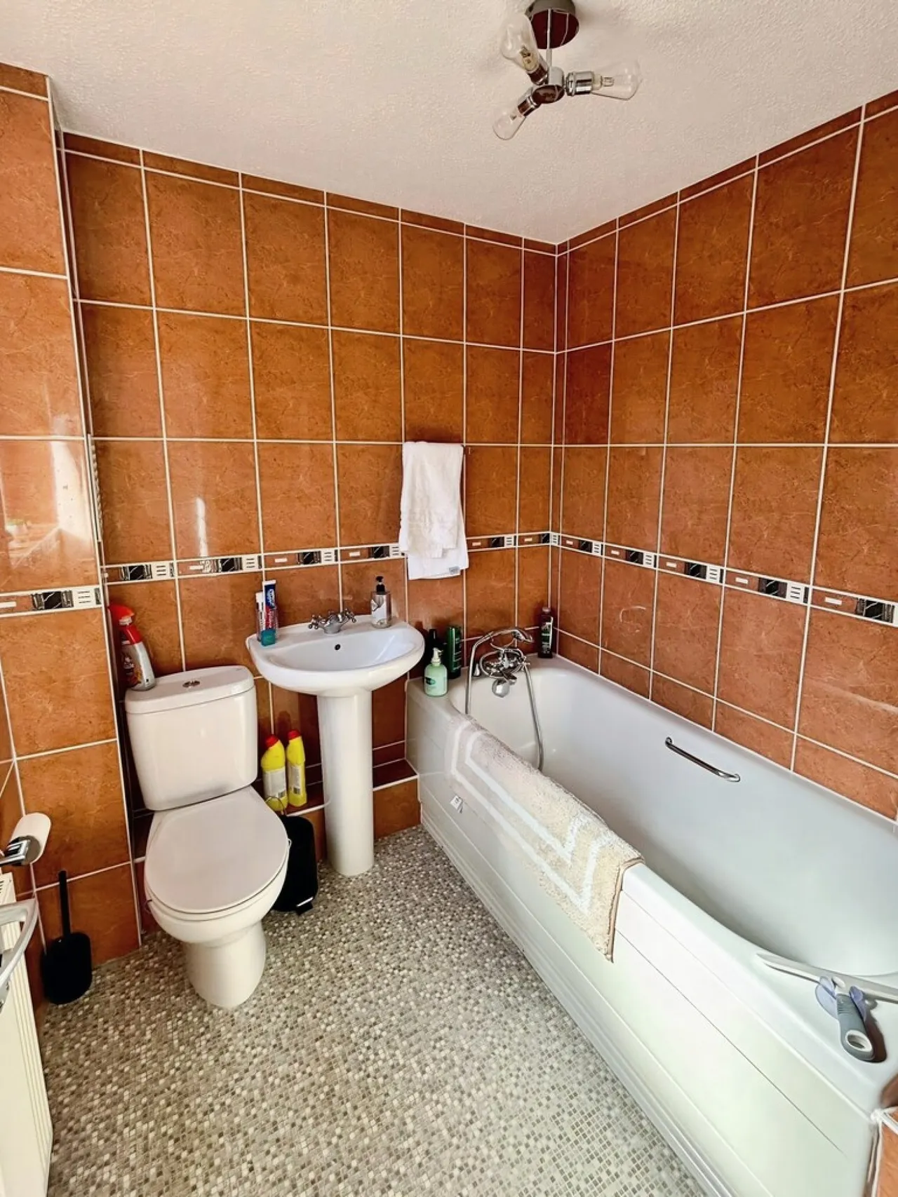 Hordle, SO41, photo 8
