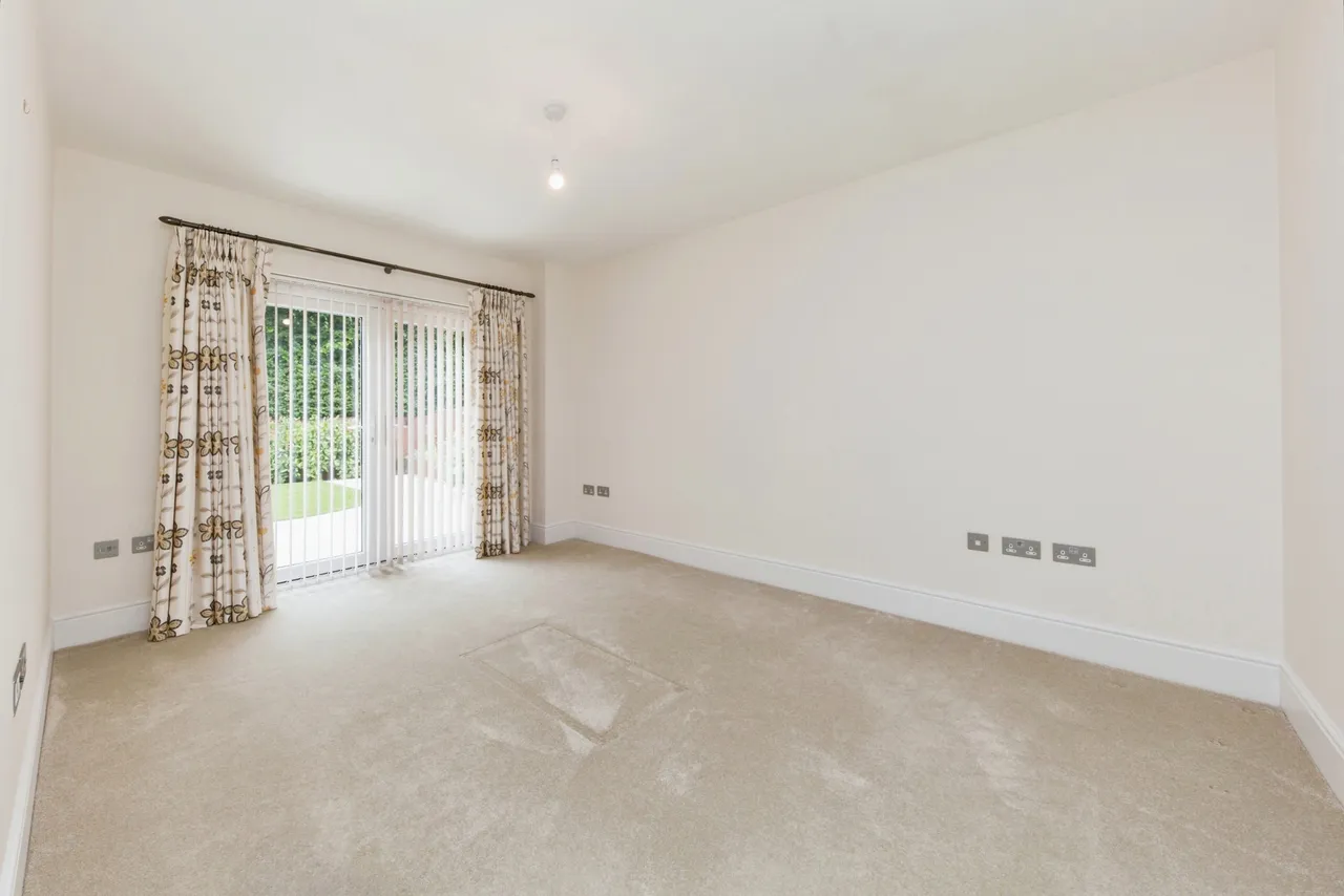 Cotton Crescent, Macclesfield, Cheshire, SK10, photo 7