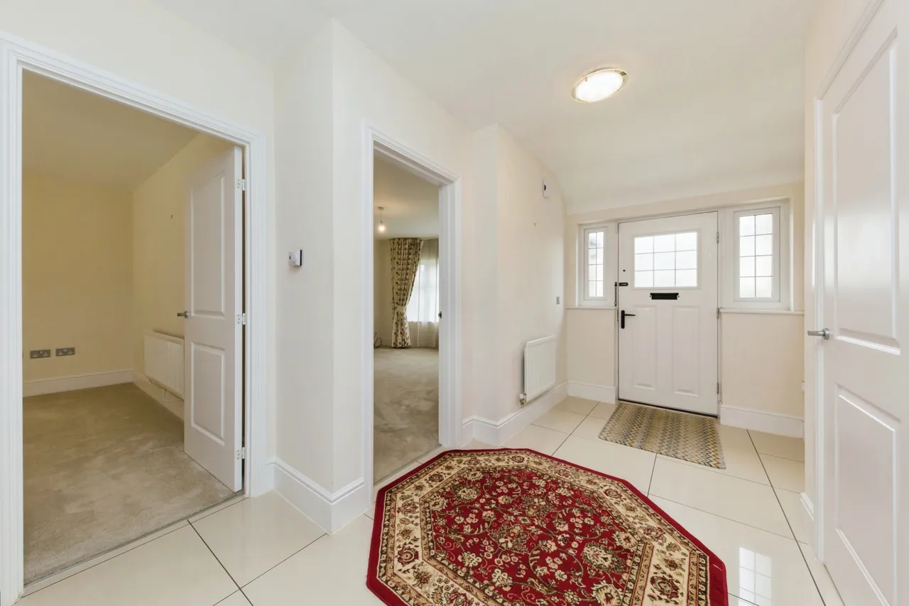 Cotton Crescent, Macclesfield, Cheshire, SK10, photo 5