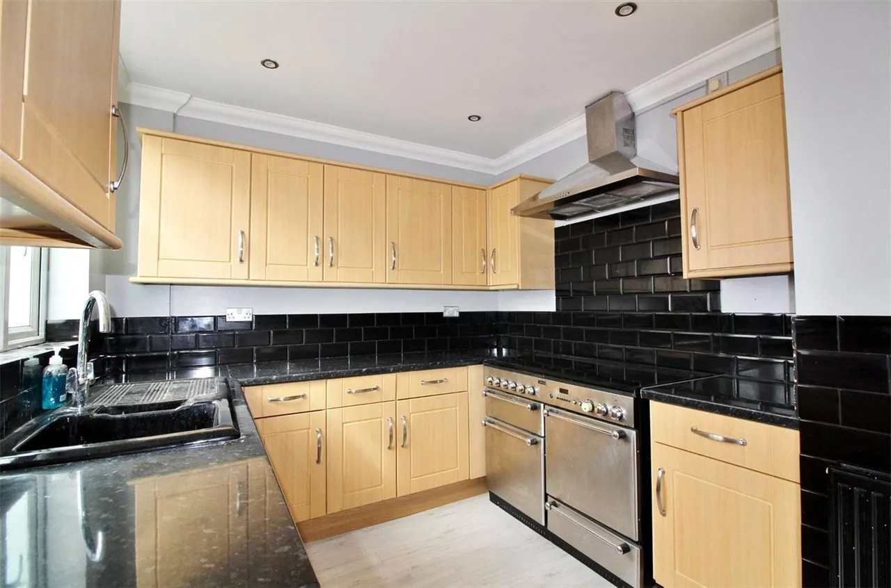 Woodbrook Road, Plumstead, SE2, photo 17