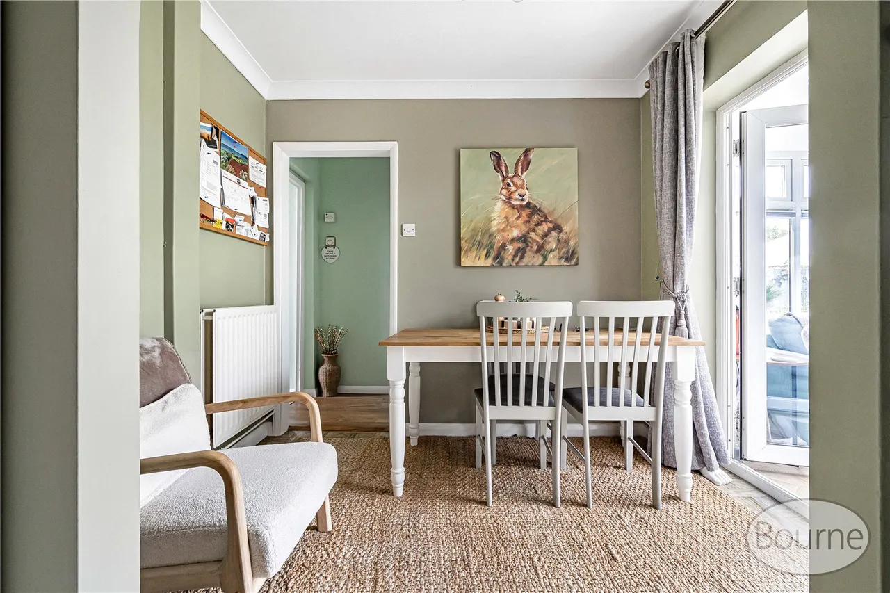 Old Epsom Road, East Clandon, GU4, photo 6