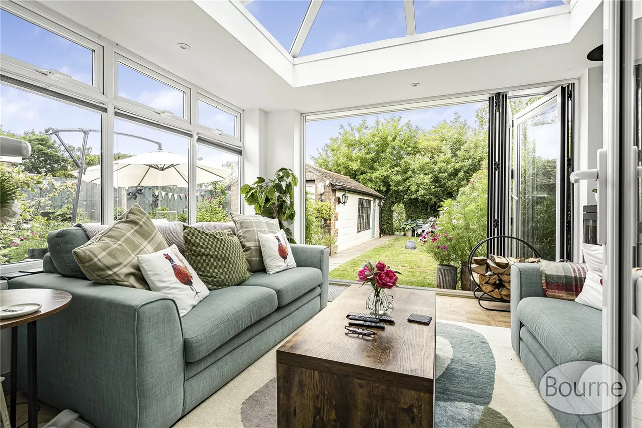 Old Epsom Road, East Clandon, GU4, photo 8
