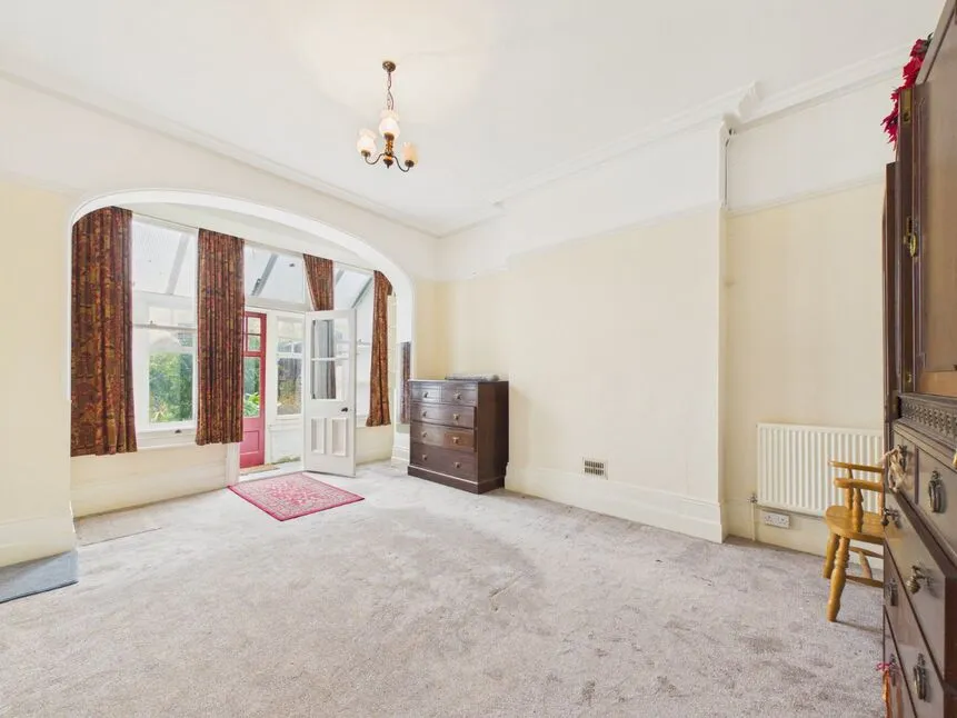 Bouverie Road West, Folkestone, Kent, CT20, photo 5