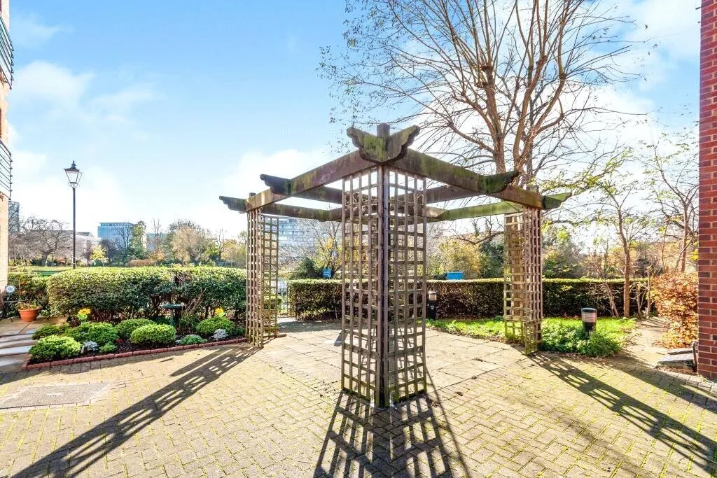 Heron Quay, Bedford, MK40, photo 9