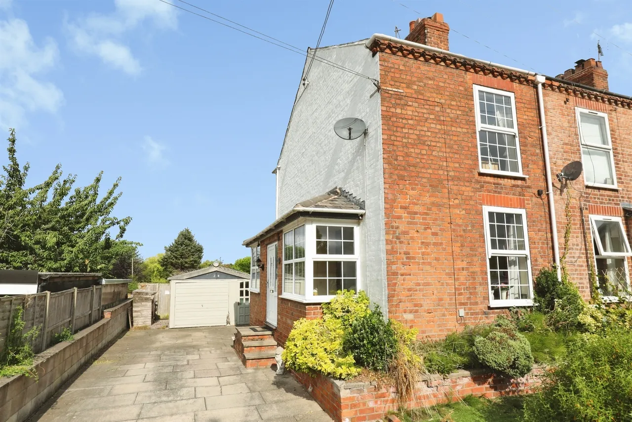 2 bed house for sale — Oakwood Lane, Barnton, Northwich