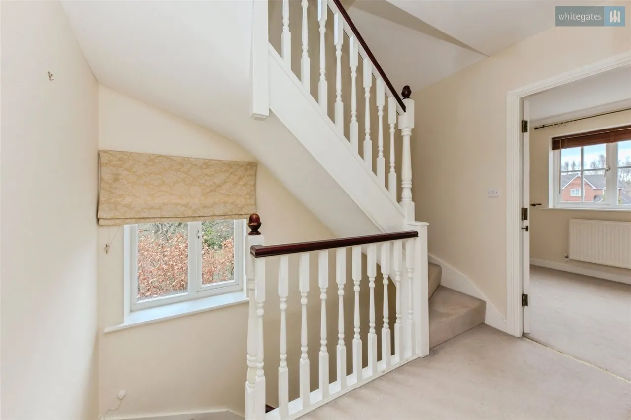 Deane Court, Stapeley, CW5, photo 21