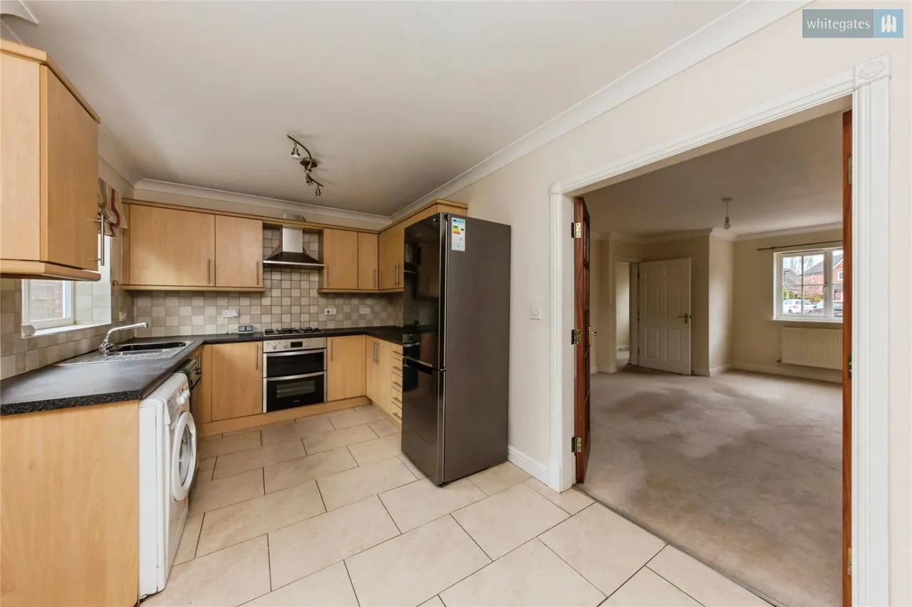 Deane Court, Stapeley, CW5, photo 7