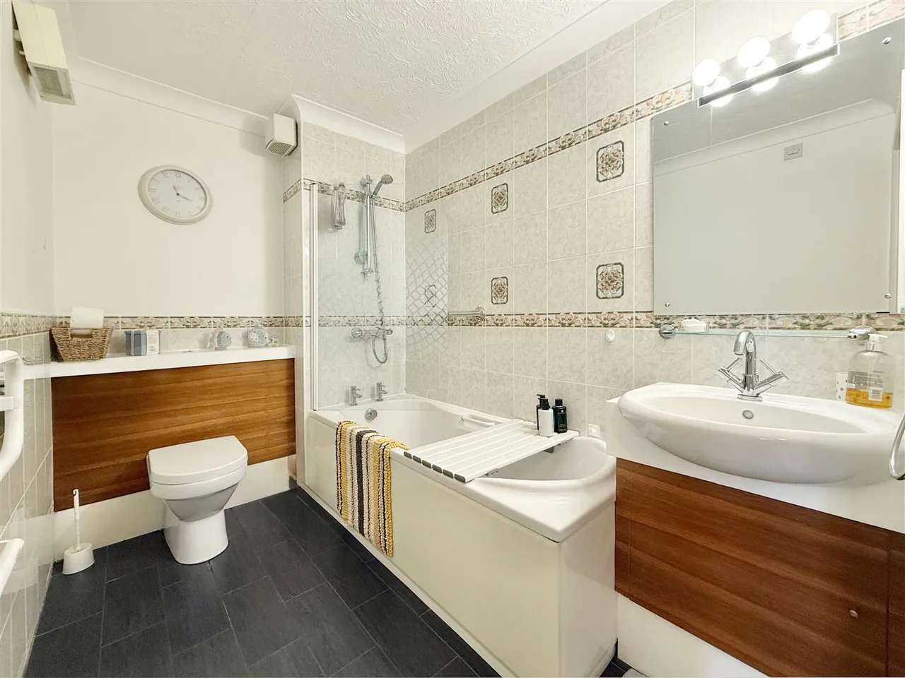 New Road, Brixham, photo 10