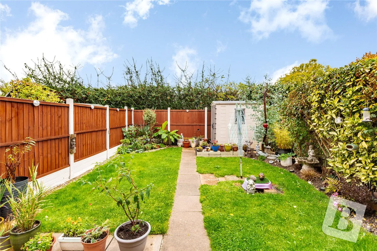 Hornchurch, RM12, photo 4