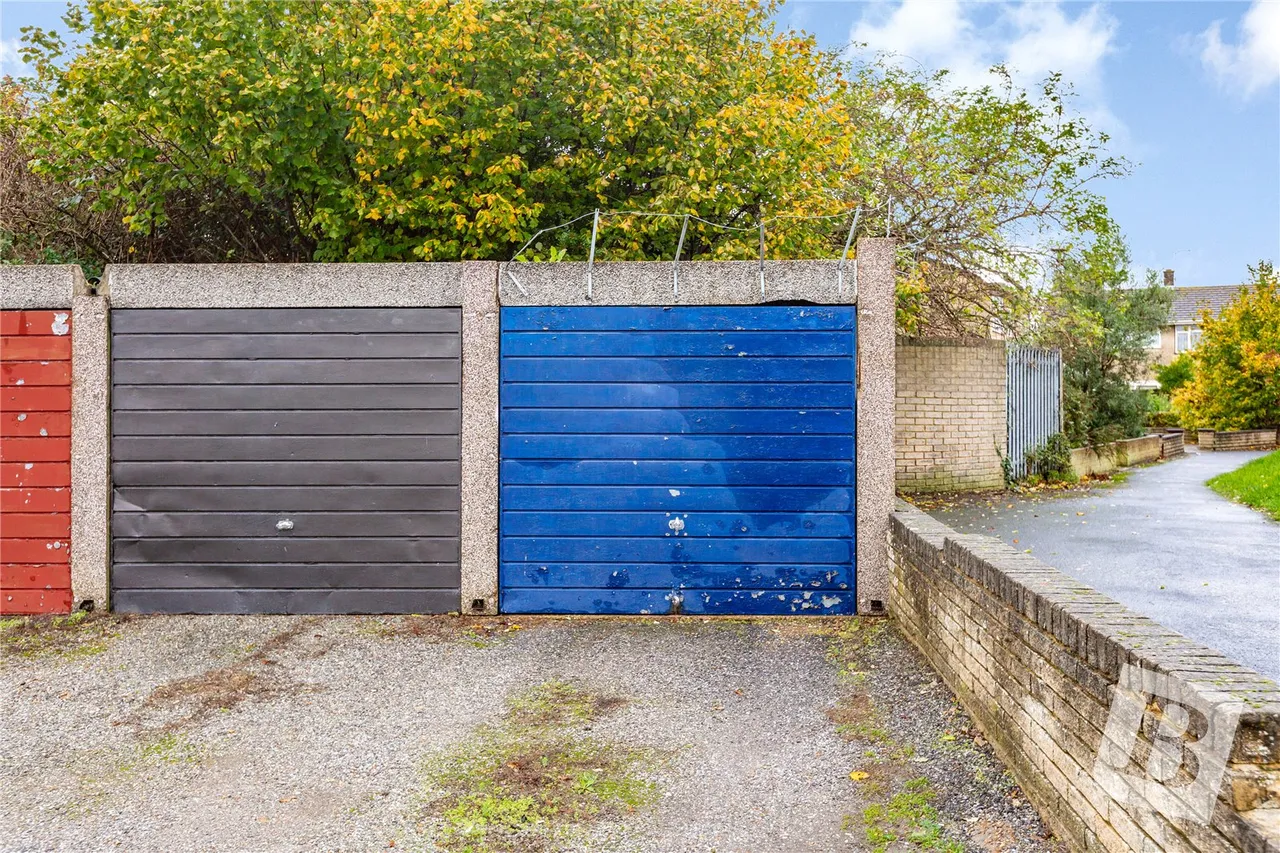 Hornchurch, RM12, photo 5