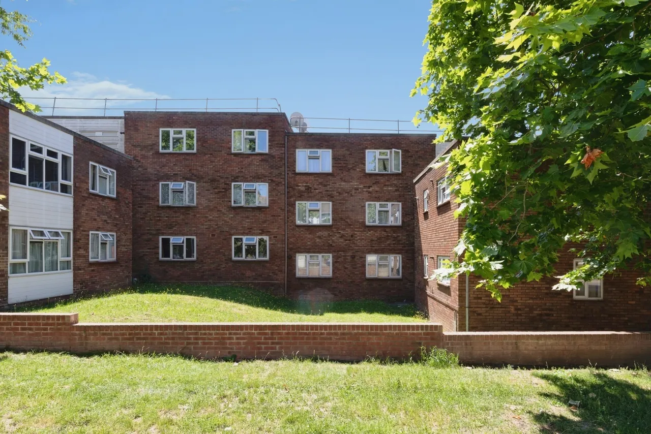 Radbourne Crescent, Walthamstow, E17, photo 8