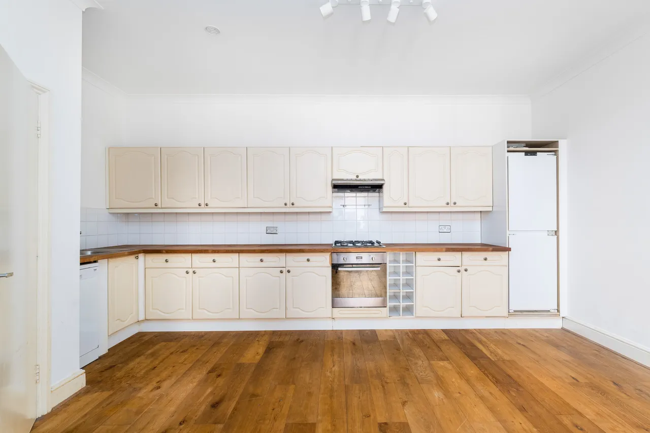 Shooters Hill Road, London, SE18, photo 7