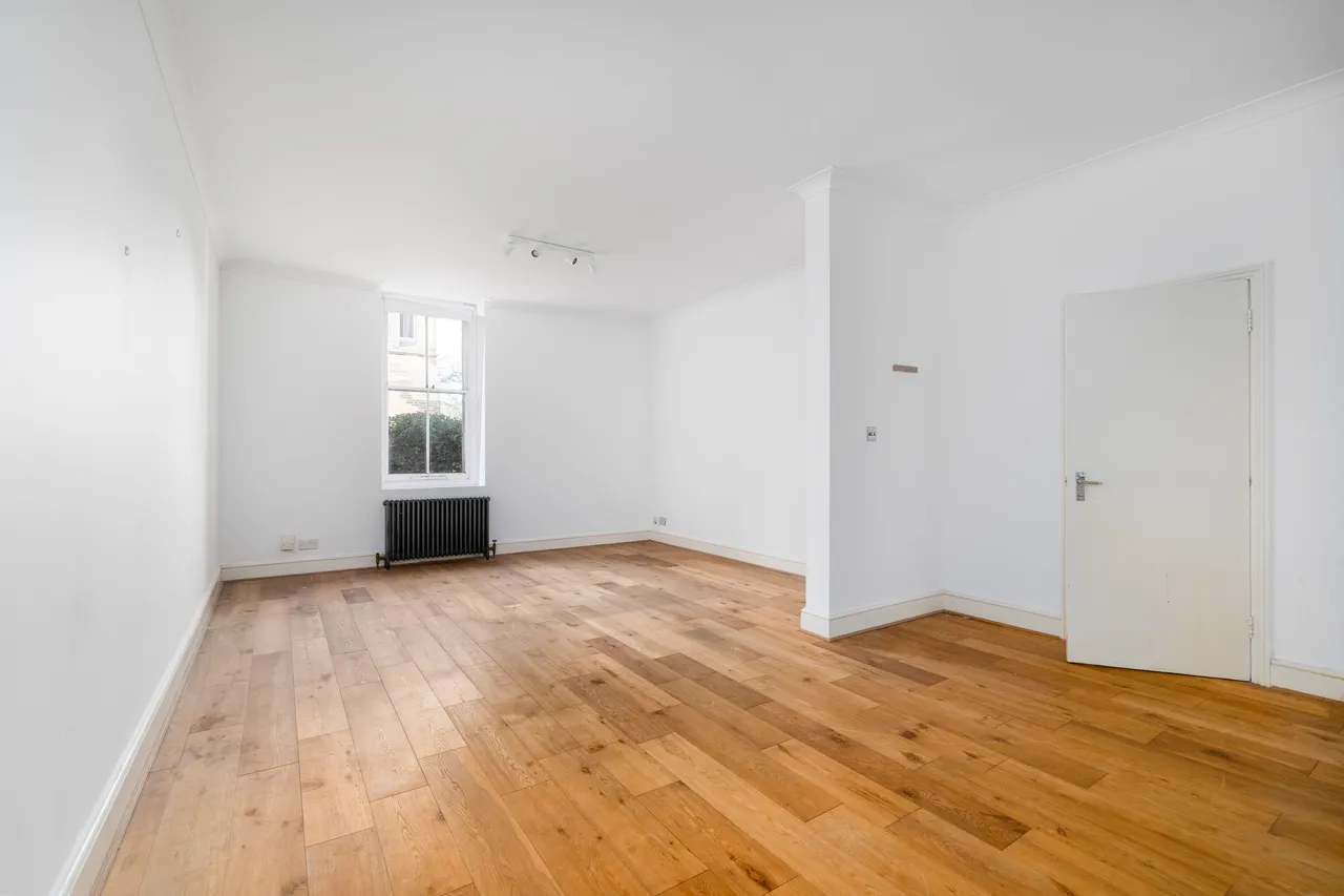 Shooters Hill Road, London, SE18, photo 3