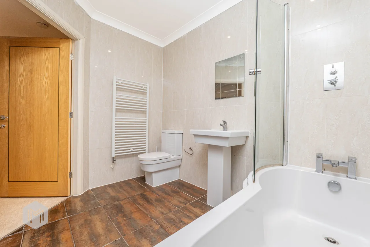 Lever House, Greenmount Lane, Bolton, BL1 5JF, photo 20