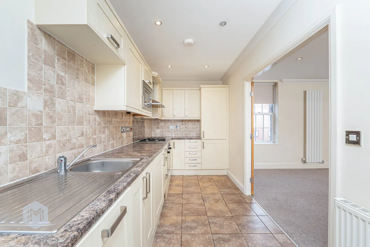 Lever House, Greenmount Lane, Bolton, BL1 5JF, photo 6