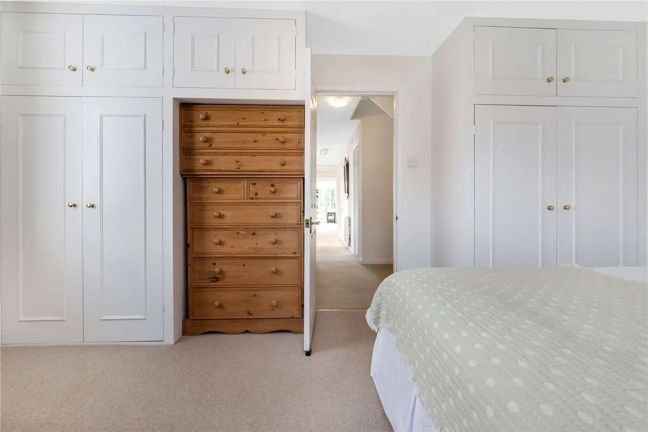 The Common, Dunsfold, GU8, photo 12
