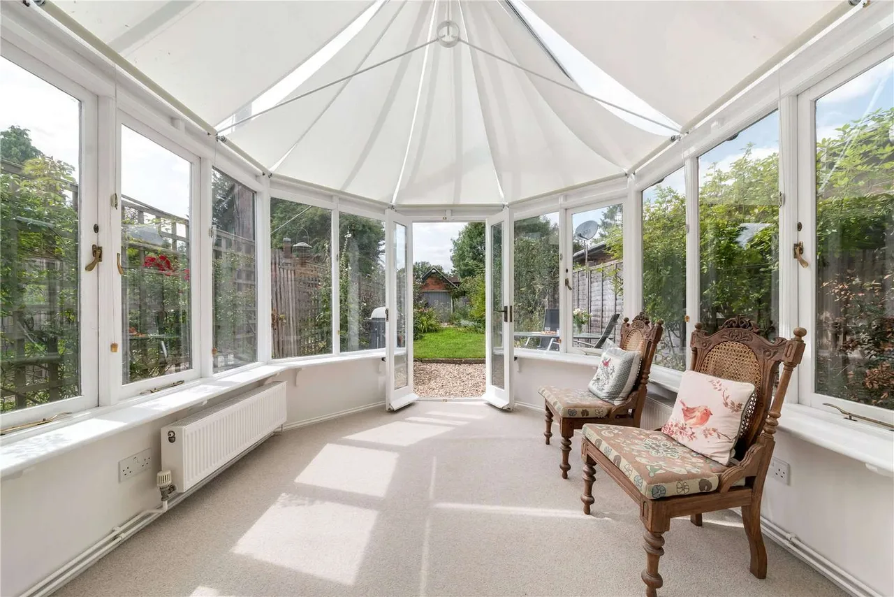 The Common, Dunsfold, GU8, photo 9