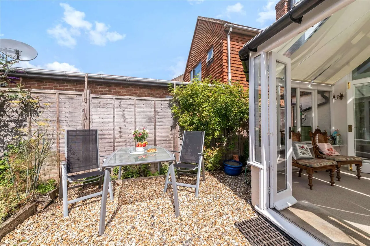 The Common, Dunsfold, GU8, photo 19