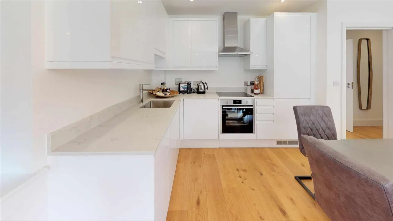 Trevelyan Gardens, Loughton, photo 8