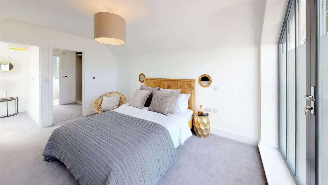 Trevelyan Gardens, Loughton, photo 5