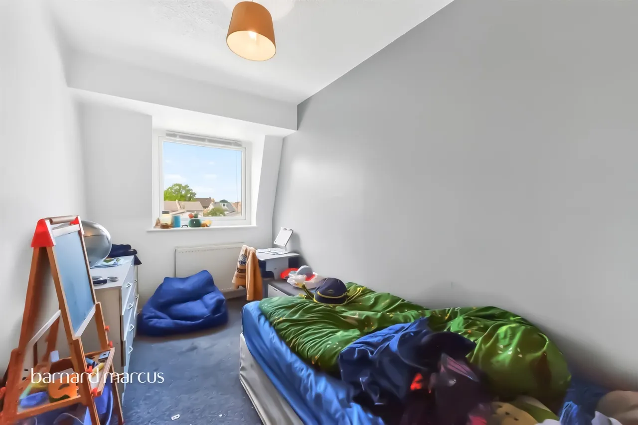 Howard Road, London, SE25, photo 11