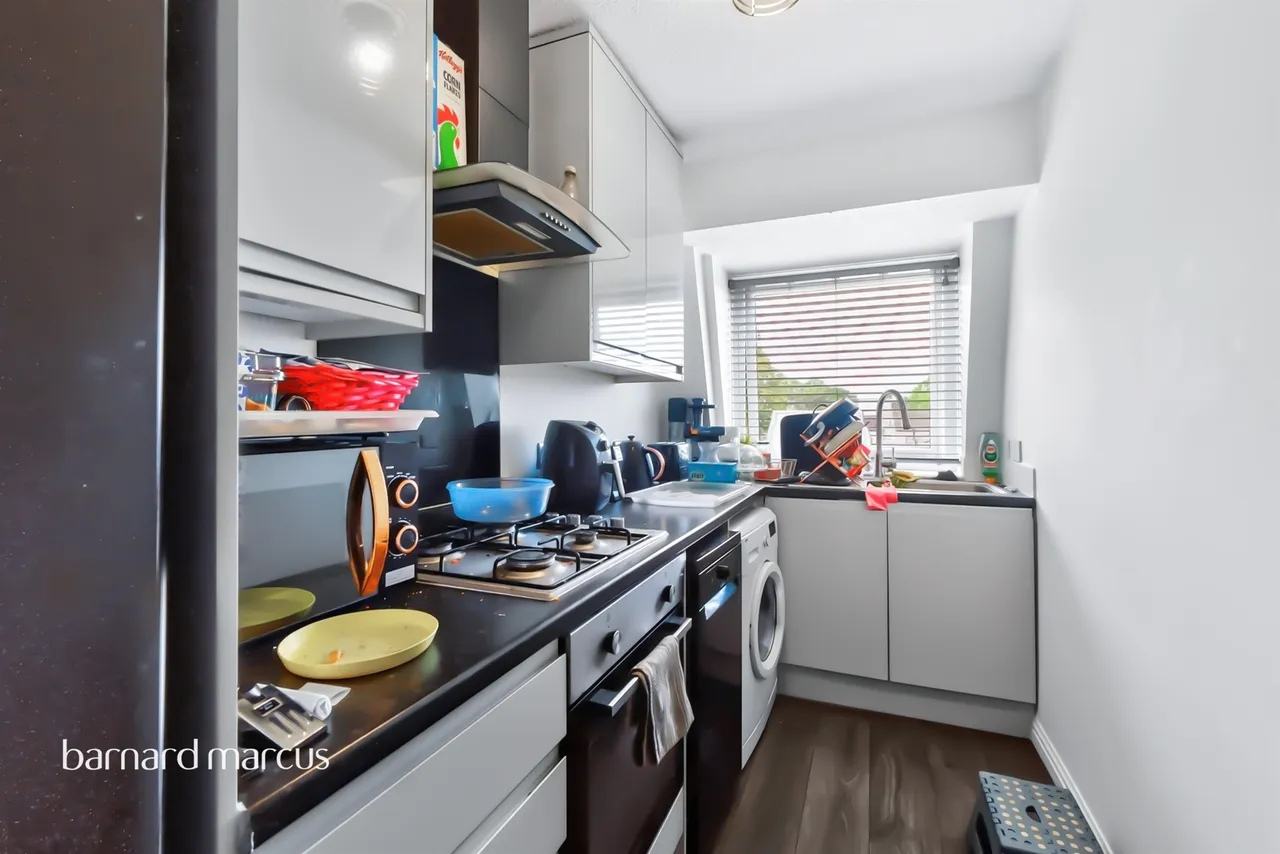 Howard Road, London, SE25, photo 5