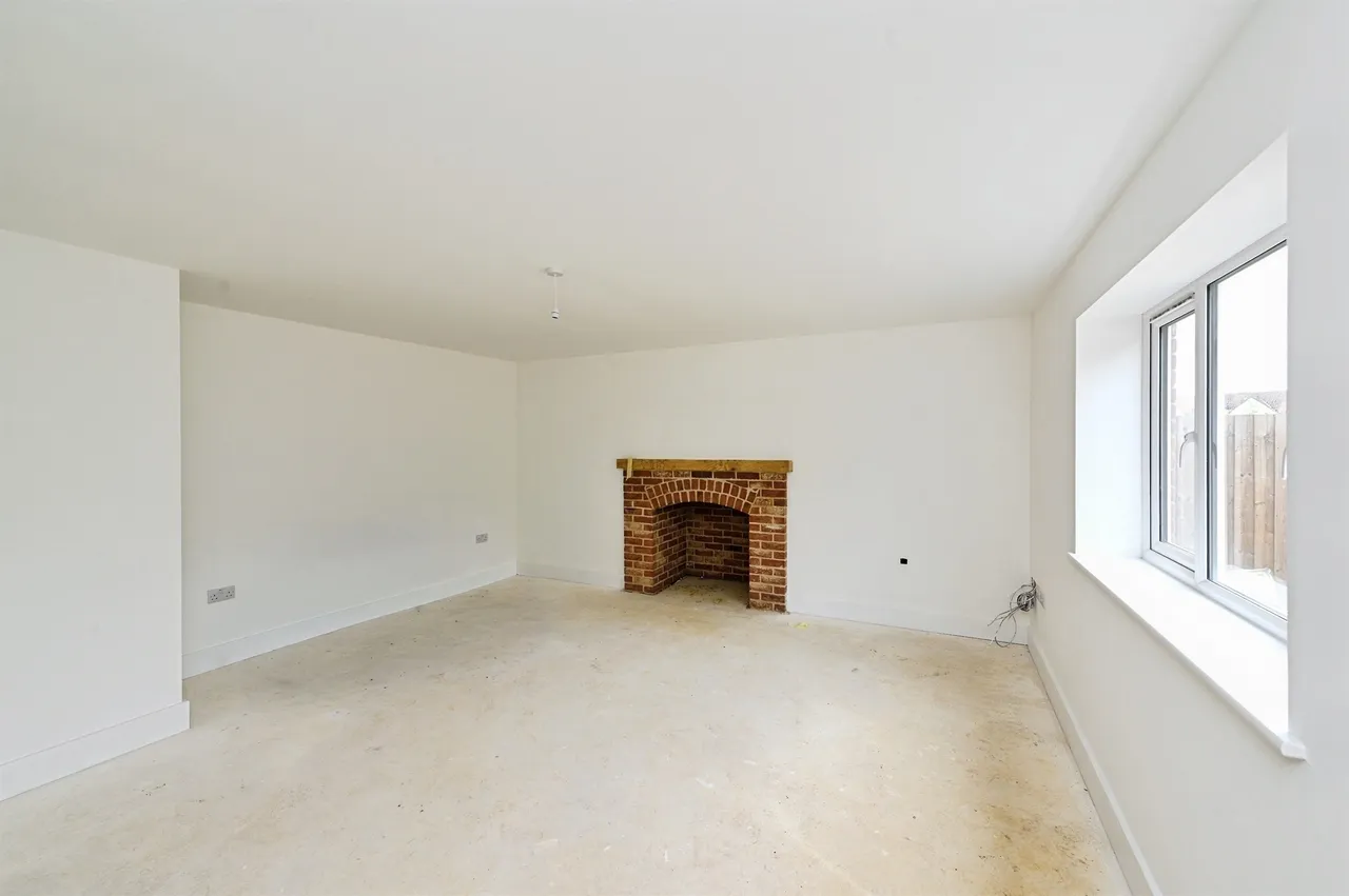 Wootton Road, Gaywood, King's Lynn, photo 2