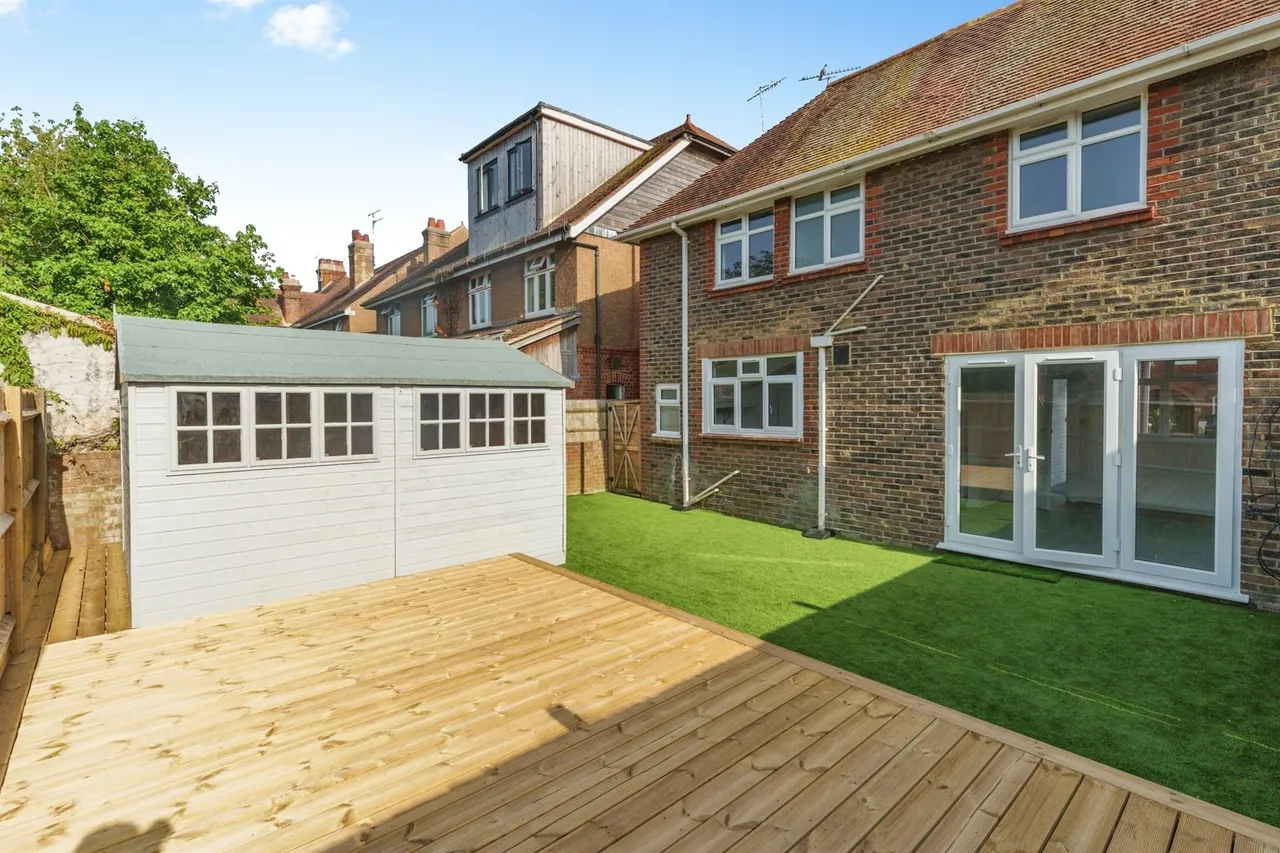 Pavilion Road, Worthing, BN14, photo 20