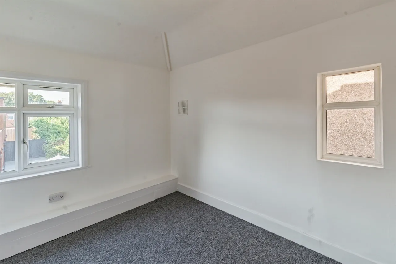 Pavilion Road, Worthing, BN14, photo 18