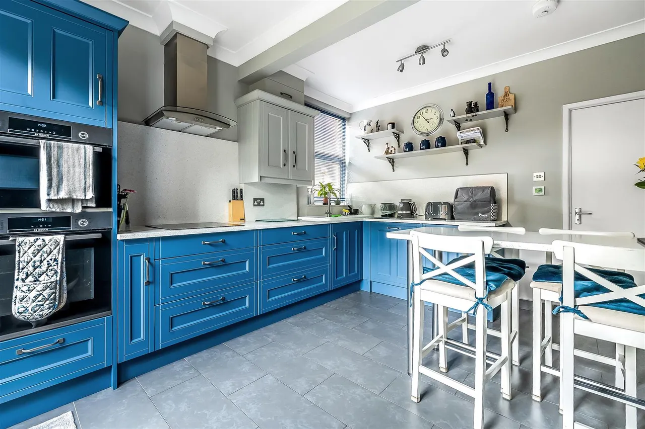 Hart Road, Dorking, RH4, photo 9
