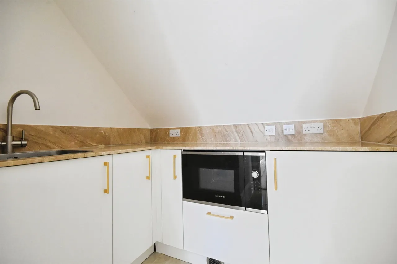 Heronway, Hutton, CM13, photo 26