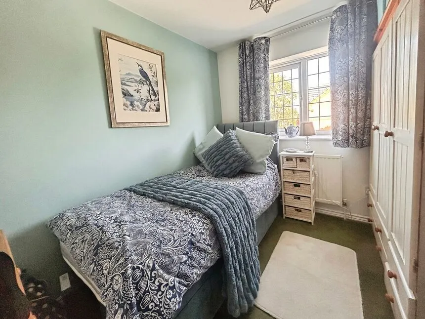 Suffolk Close, Wednesfield, WV11, photo 15