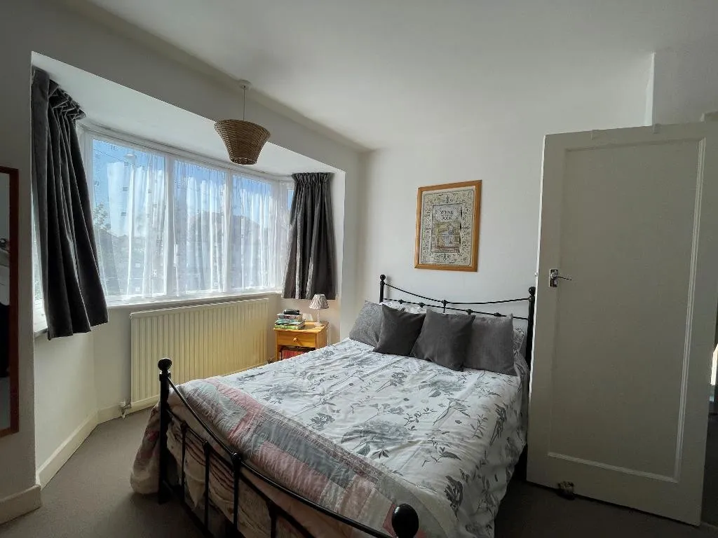 Ellesmere Drive, South Croydon, photo 6