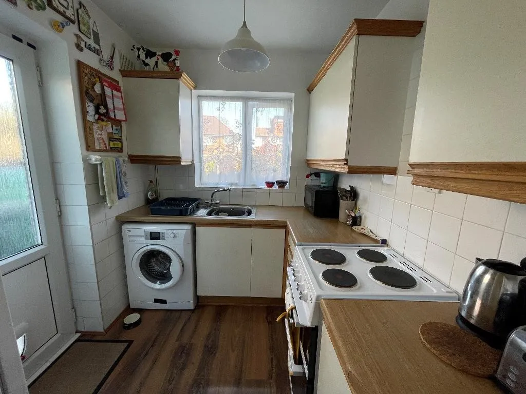 Ellesmere Drive, South Croydon, photo 4