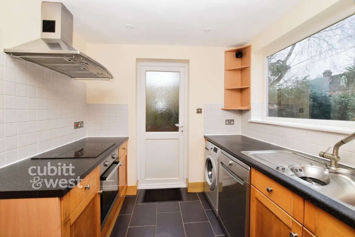 Quarry Way, Southwater, RH13, photo 9