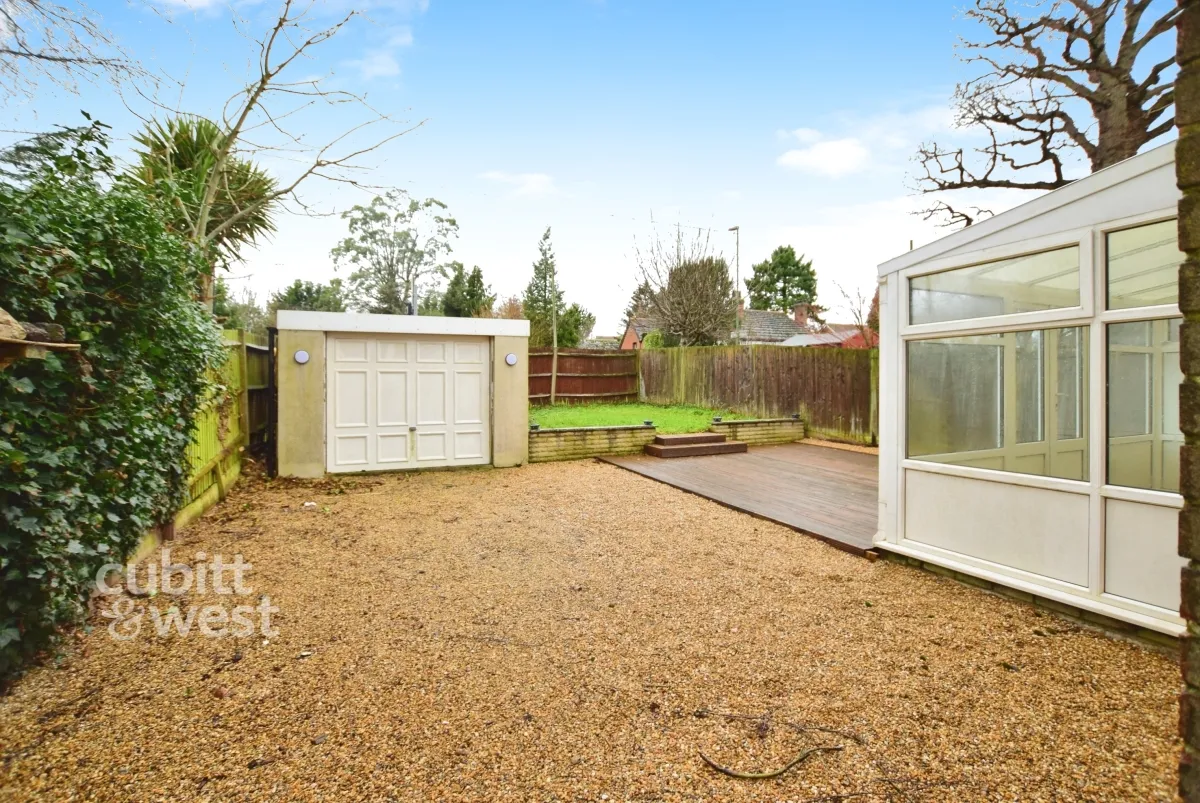 Quarry Way, Southwater, RH13, photo 15