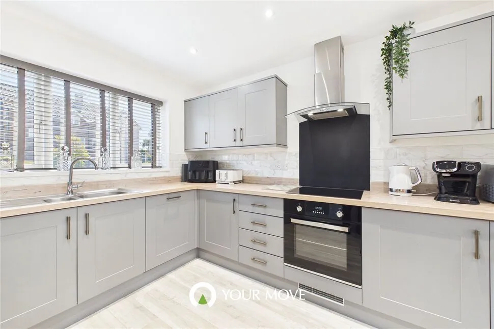 Main Road, Filby, NR29, photo 7