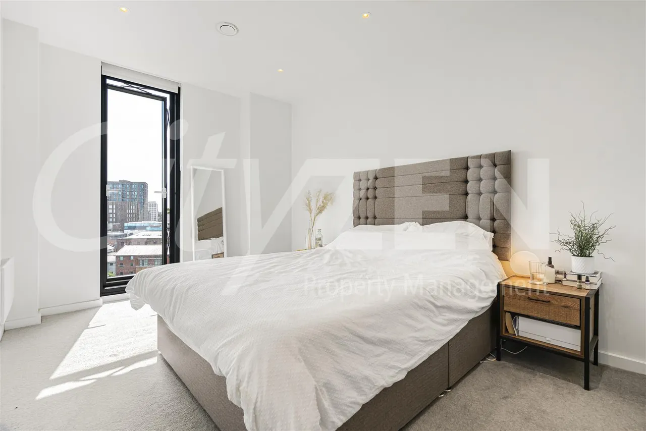 The Gate, 21 Aspin Lane, Manchester, M4 4GT, photo 4