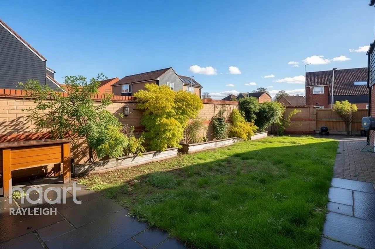 Homestead Close, Rayleigh, SS6, photo 22